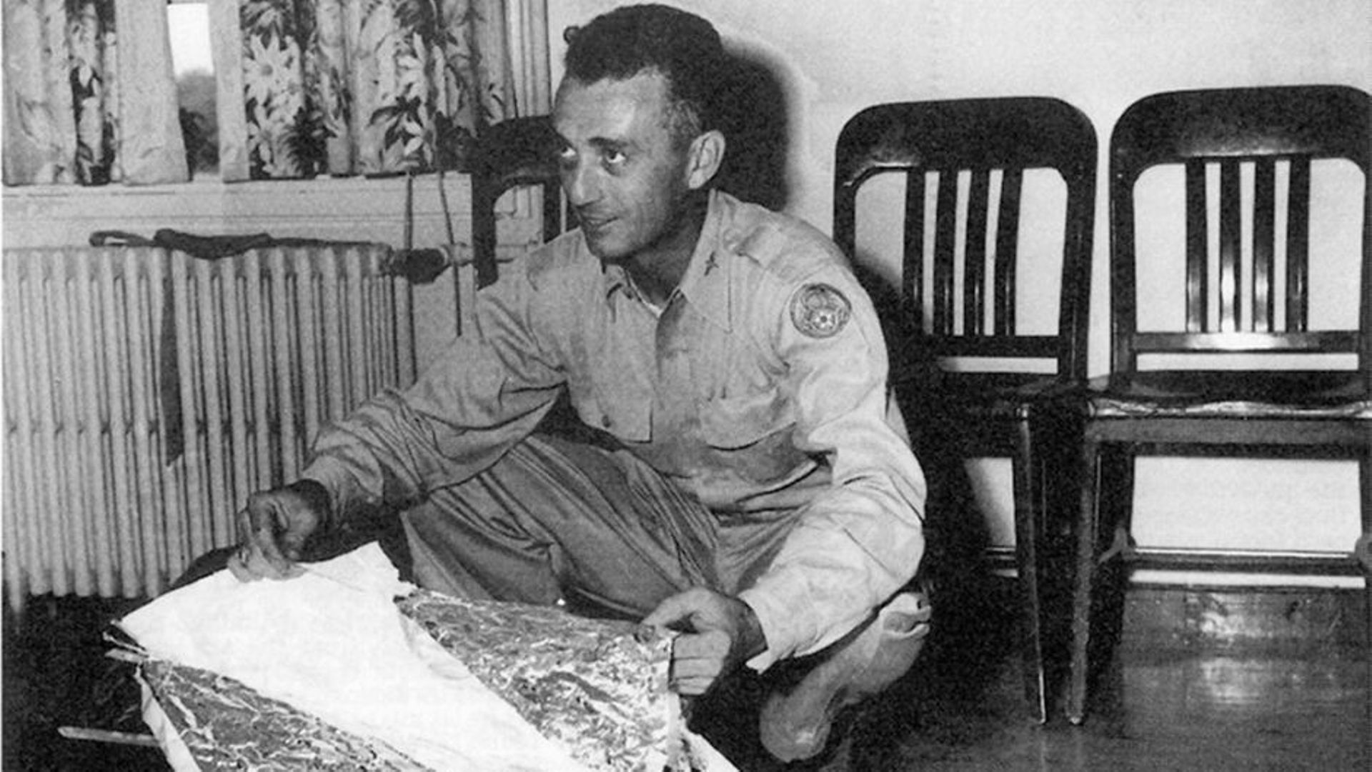 Roswell Incident 1947 — Alleged UFO Crash Site